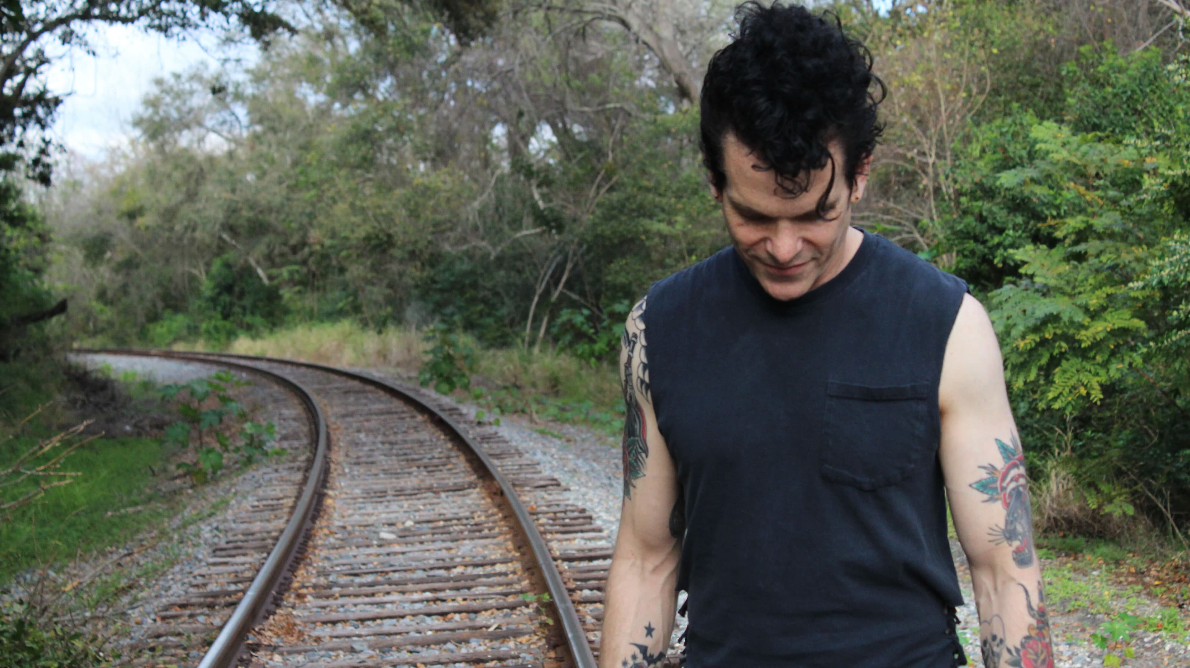 Matt Gold (Lamont Sanford)