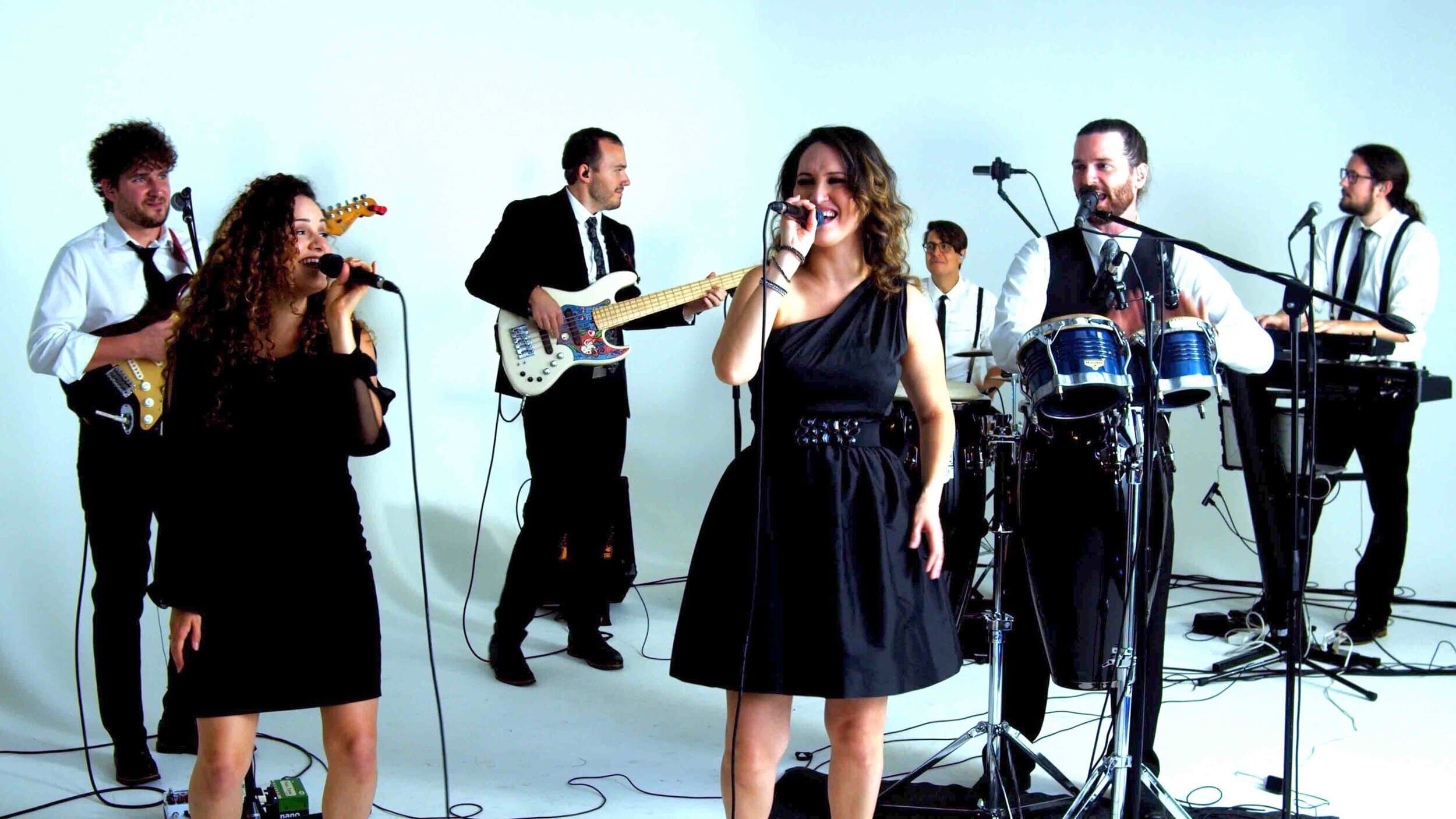 Tania Navarro (Modern Measure), The Music Bureau musician roster